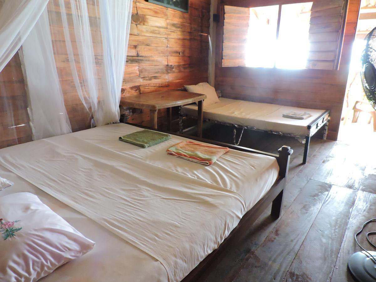 Reggae Zone Beach Resort Tangalle Δωμάτιο φωτογραφία